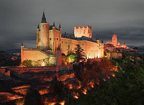 The Alcázar of Segovia (Segovia Castle) is located in the old city of Segovia, Spain. - www.castlesandmanorhouses.com