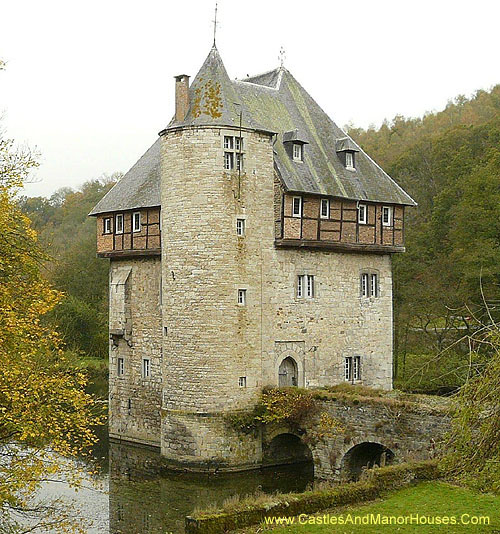 Carondelet Castle near the village of Crupet, north of the city of Dinant, in the province of Namur, in the Wallonia region in Belgium. - www.castlesandmanorhouses.com