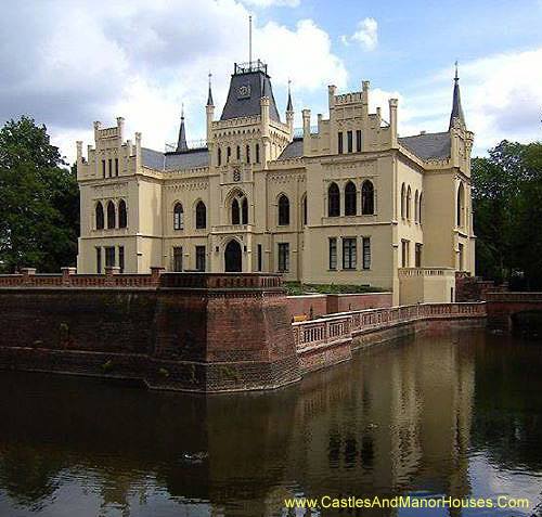 The Evenburg, Loga (or Leer), Lower Saxony, GERMANY - www.castlesandmanorhouses.com