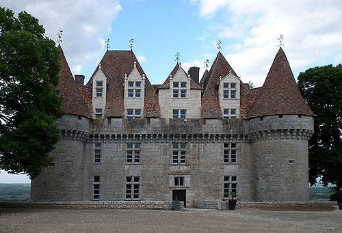 Château de Monbazillac, Dordogne, Aquitane, France. - www.castlesandmanorhouses.com