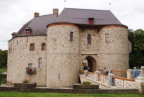 Château de Potelle (or Château de Potelles), Potelle, Nord, Nord-Pas-De-Calais, France - www.castlesandmanorhouses.com